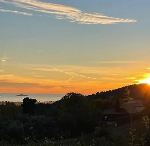 Piscine Vue Sur *